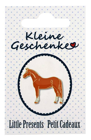 Przypinka w opakowaniu HR Koń kasztan