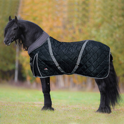 Derka Horsenjoy Megeve stajenna z ociepleniem 300 g